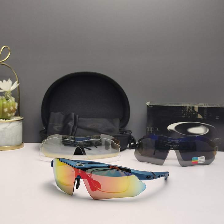 Picture of Oakley Sunglasses _SKUfw66124538fw